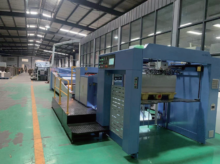 Automatic Spot UV Coating Machine Customer 4